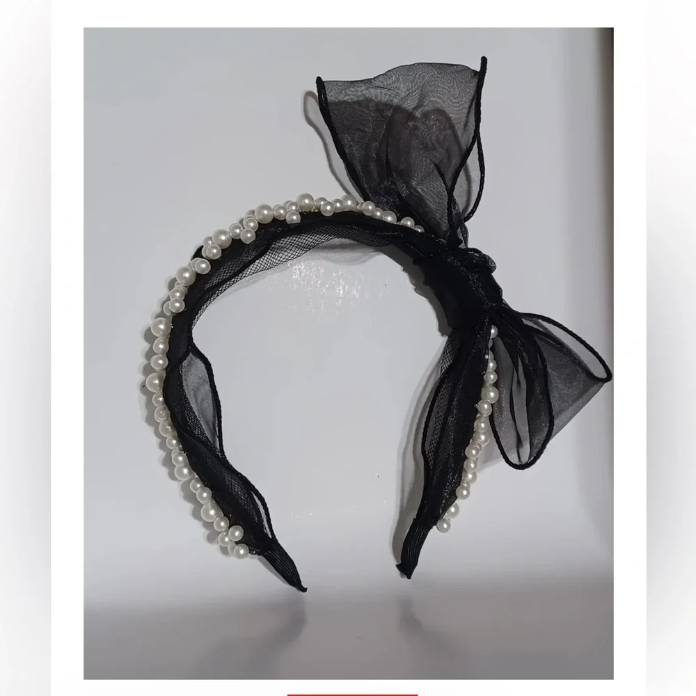 Glamorous Tulle & Pearl Statement Headband – Gothic Chic Aesthetic